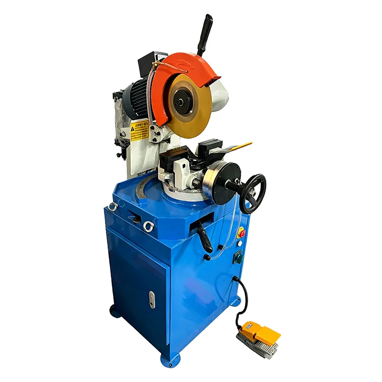 Halbautomatische Rohrschneidemaschine